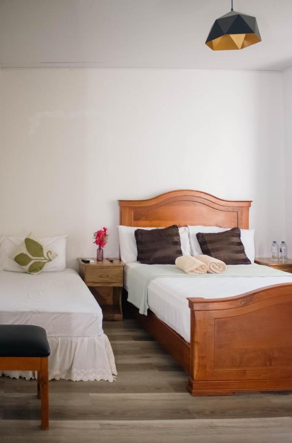 Hotel, Cocoview Valle de Ángeles Zewnętrze zdjęcie