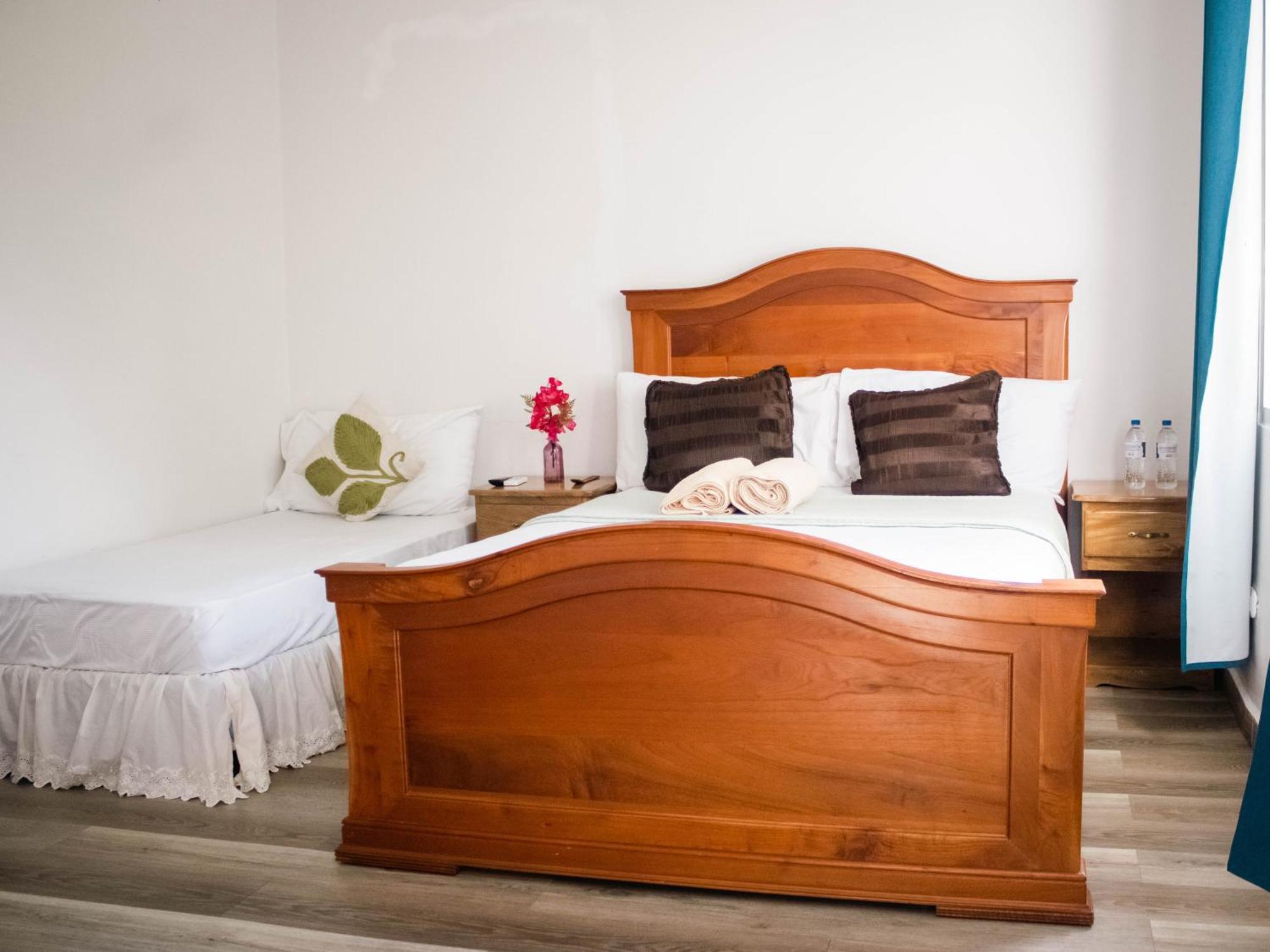 Hotel, Cocoview Valle de Ángeles Zewnętrze zdjęcie